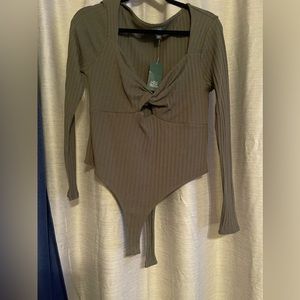 *BRAND NEW* Long Sleeve Bodysuit